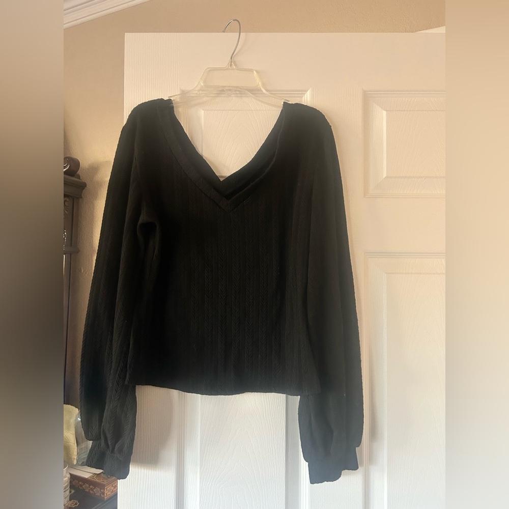 Black Polyester Blend Garment